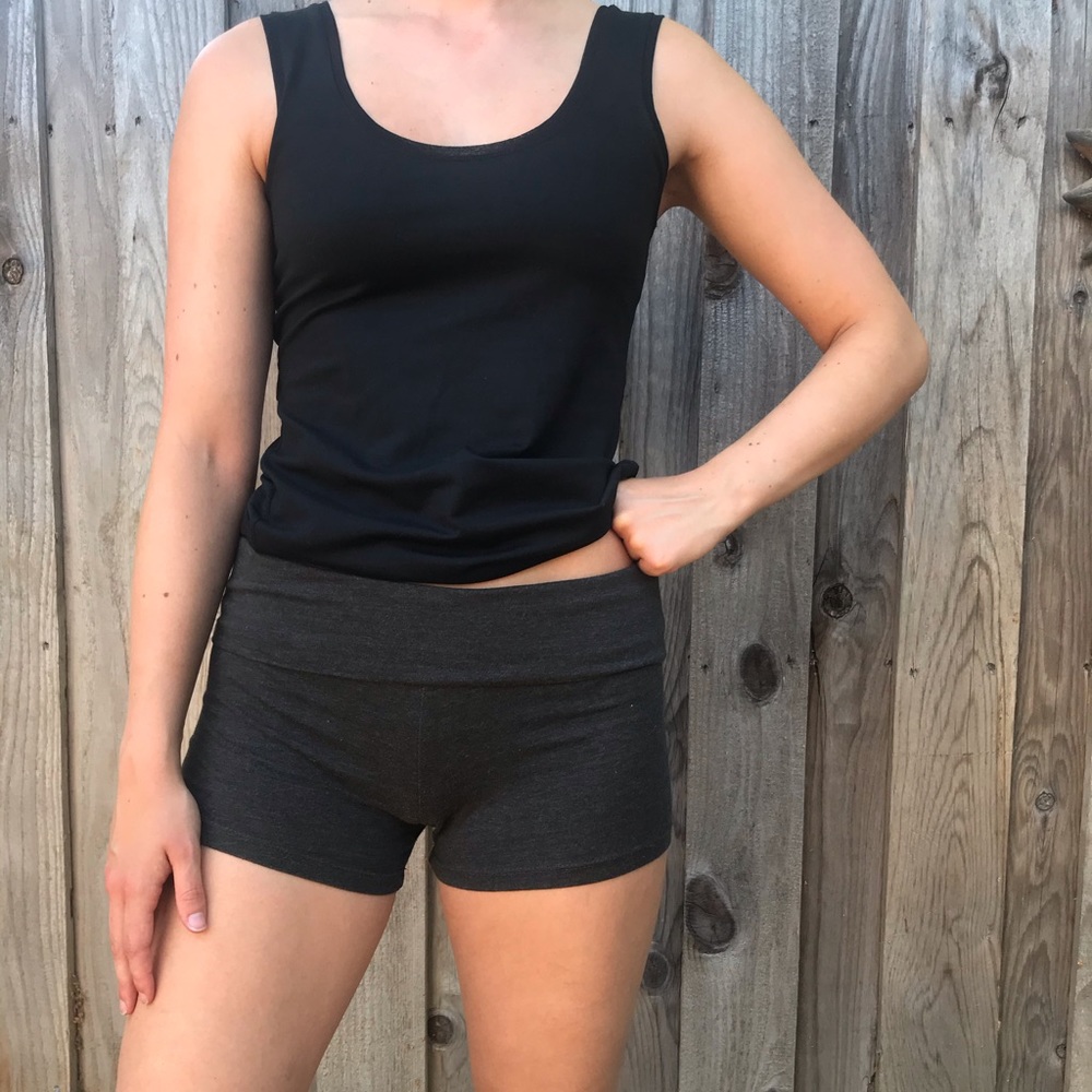 Smile Shorts 🙂 - Picture 3 of 8